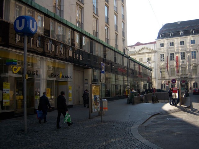 Herrengasse Street