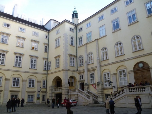 Shveytserkhof in Vienna